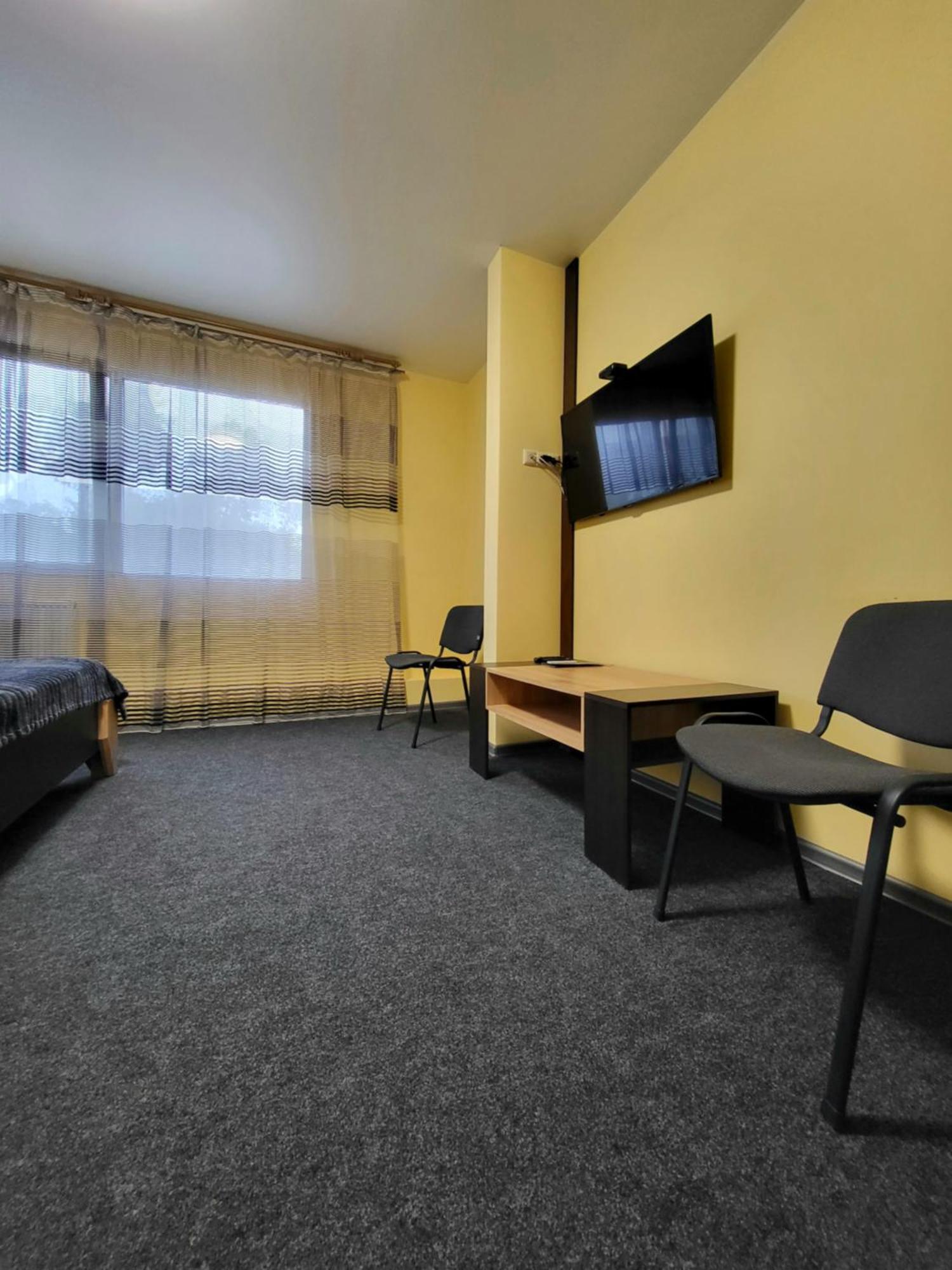 Амстердам Hotel Khmelʼnytsʼkyy Kültér fotó