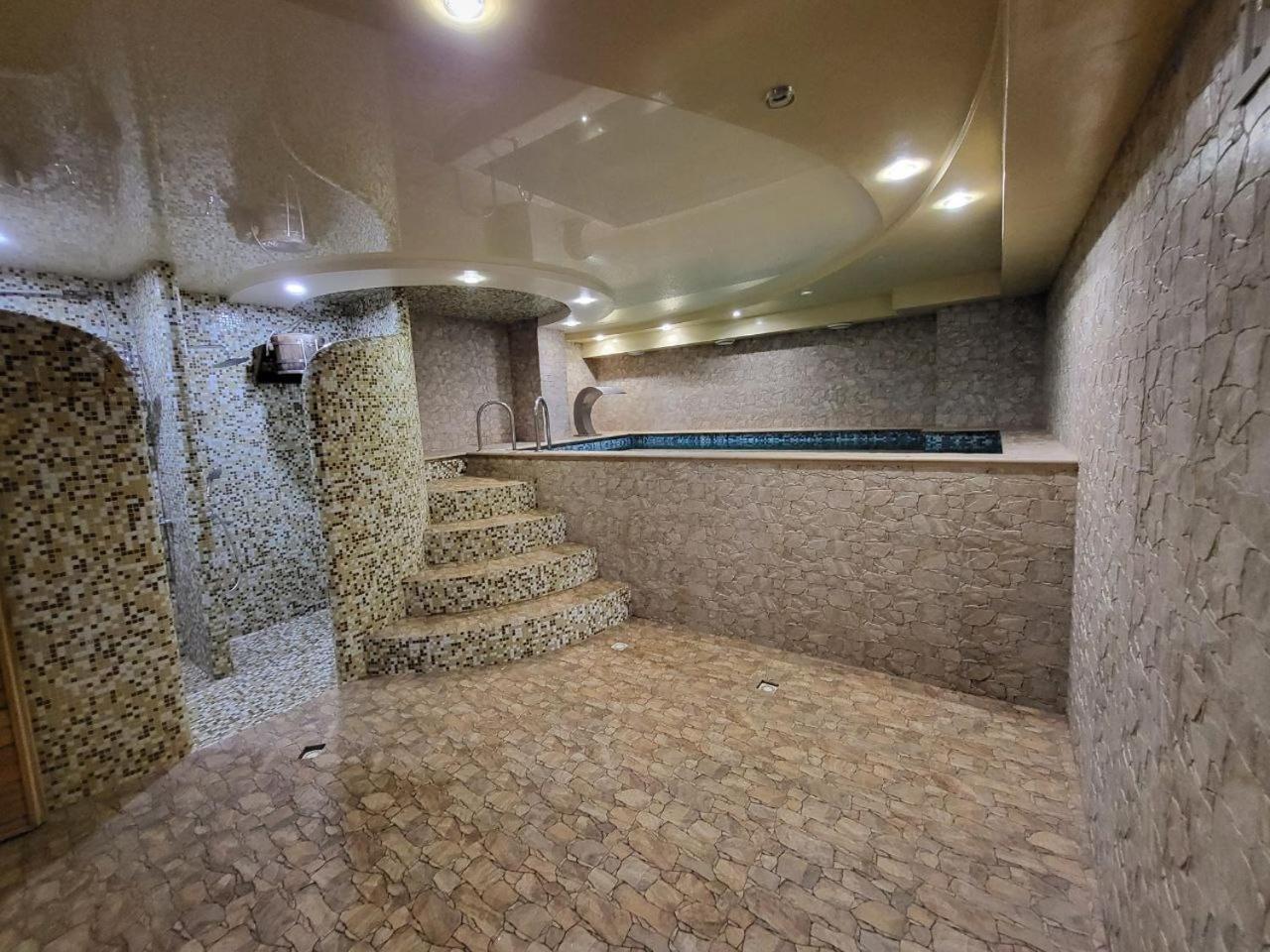 Амстердам Hotel Khmelʼnytsʼkyy Kültér fotó